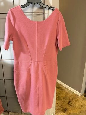 DownEast Pink Short-Sleeve Midi Sheath Dress